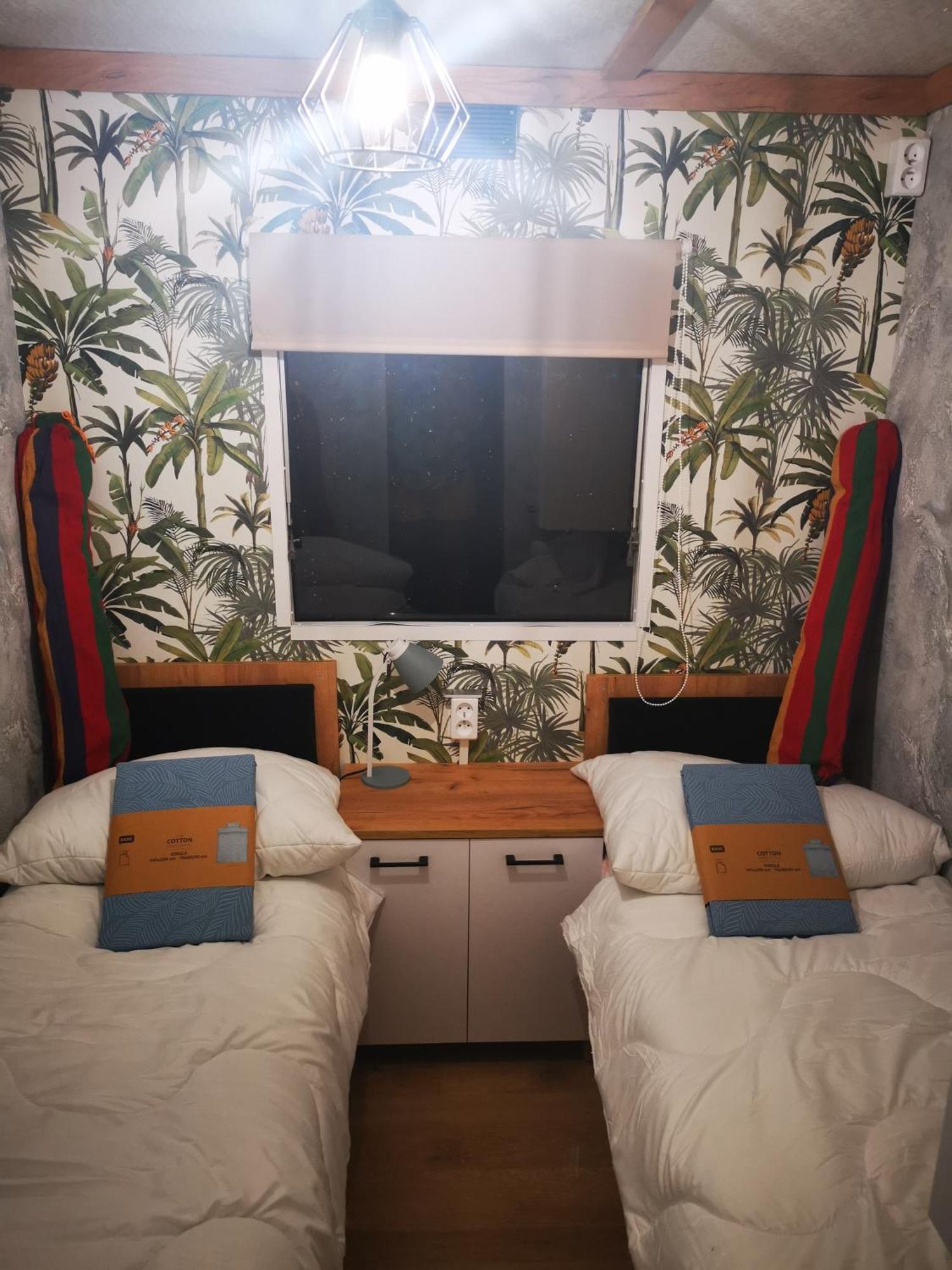Apartment Raj Nad Woda Linia Brzegowa, Deska Sup, Grill Altana Hamaki Ognisko Brzozki 2, Miejsce Dla Max 6 Osob I Dwojki Dzieci, Jedna Sypialnia Z Malymi Lozkami *